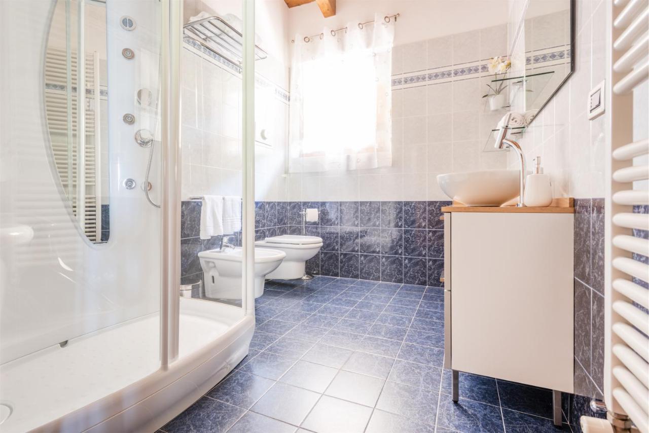 Апартаменты Casa Francesca Relax Лимоне-суль-Гарда Экстерьер фото