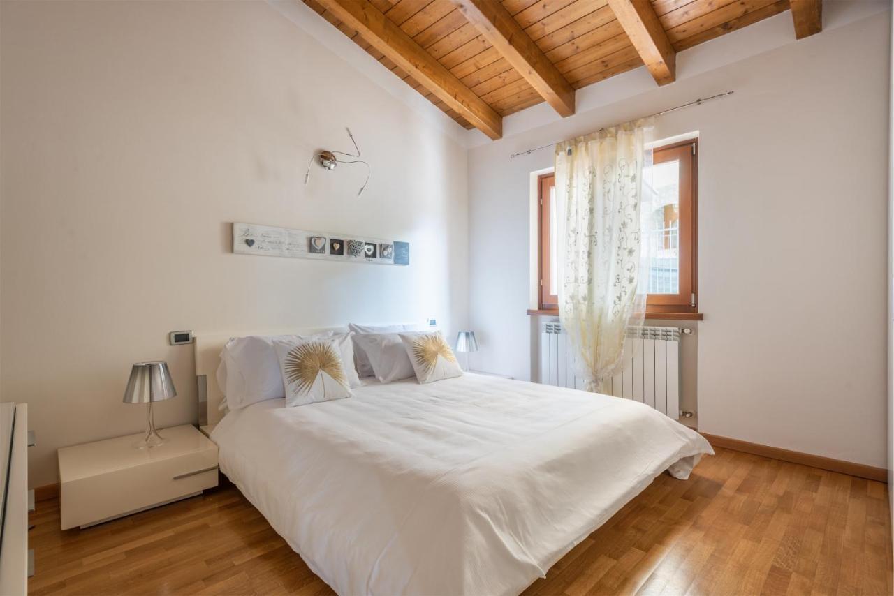 Апартаменты Casa Francesca Relax Лимоне-суль-Гарда Экстерьер фото